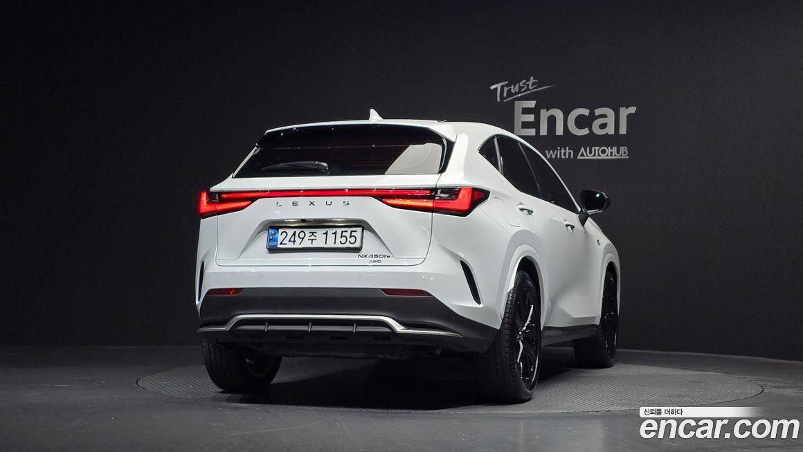 Lexus NX 2025