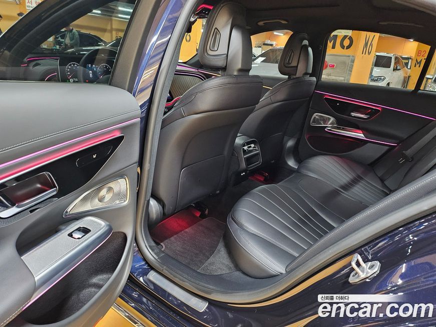 Mercedes-Benz E-Class 2024