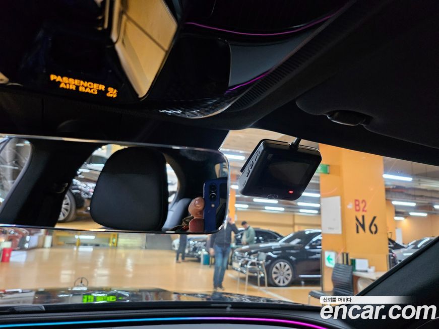Mercedes-Benz E-Class 2024