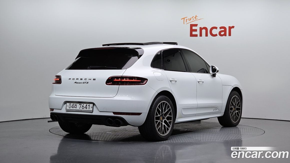 Porsche Macan 2018