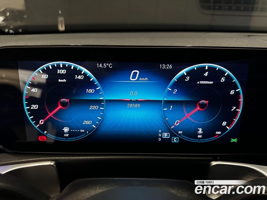 Mercedes-Benz GLB-Class 2022