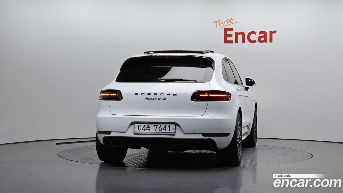 Porsche Macan 2018