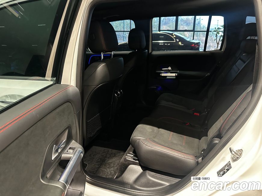 Mercedes-Benz GLB-Class 2022