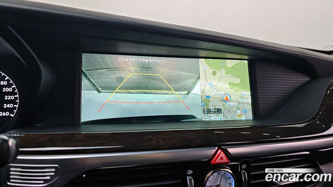 Genesis EQ900 2016