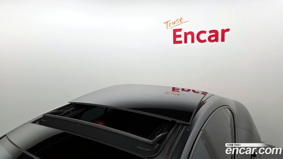 Porsche Panamera 2025