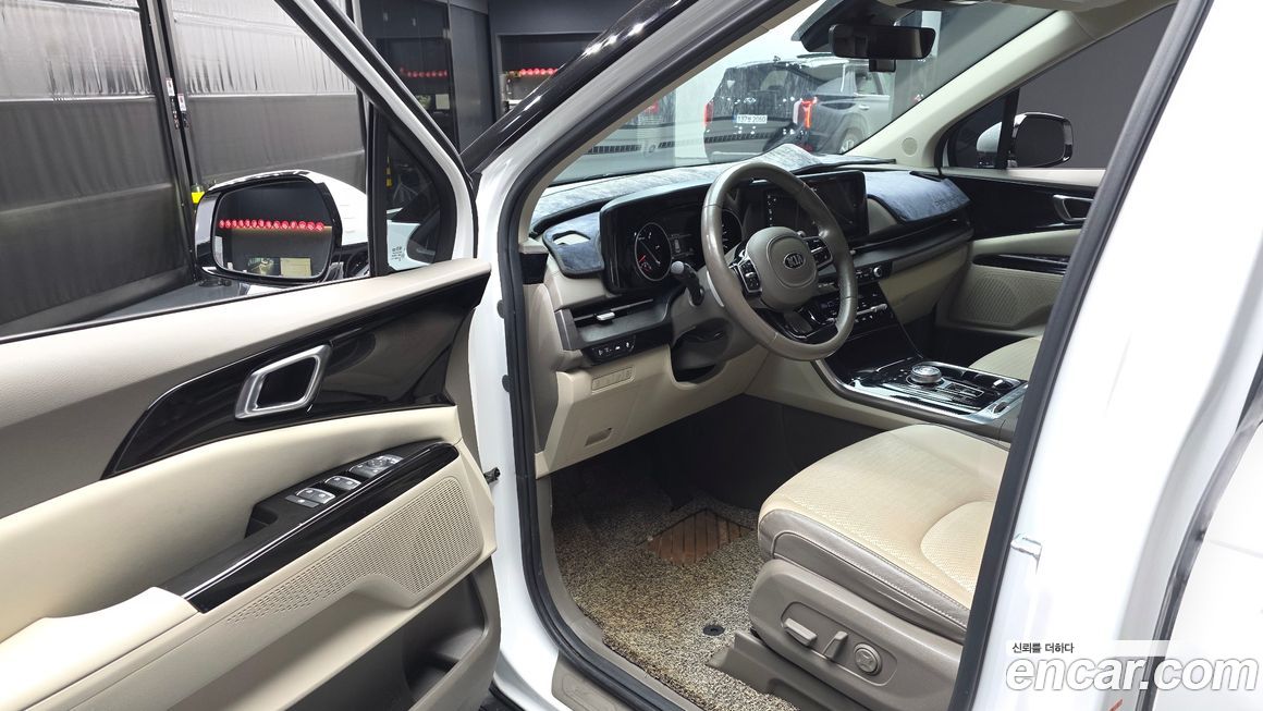 Kia Canival 2021