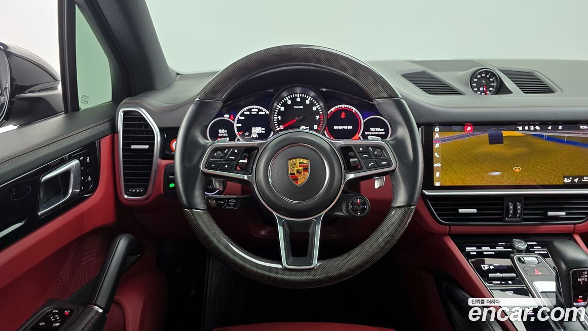 Porsche Cayenne 2021