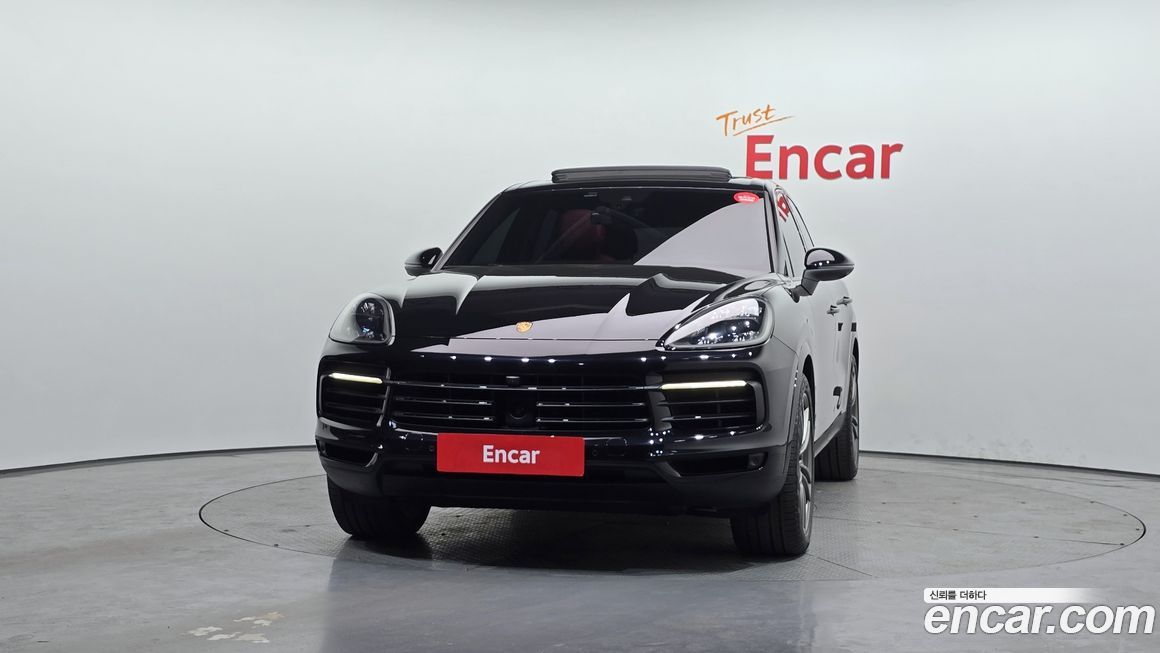 Porsche Cayenne 2021