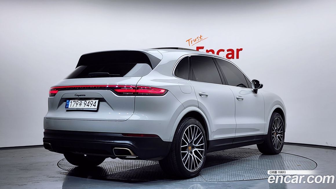 Porsche Cayenne 2022