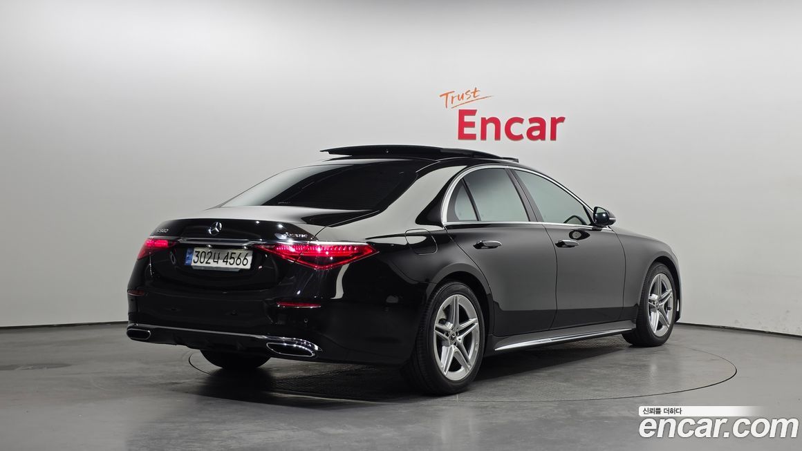 Mercedes-Benz S-Class 2022