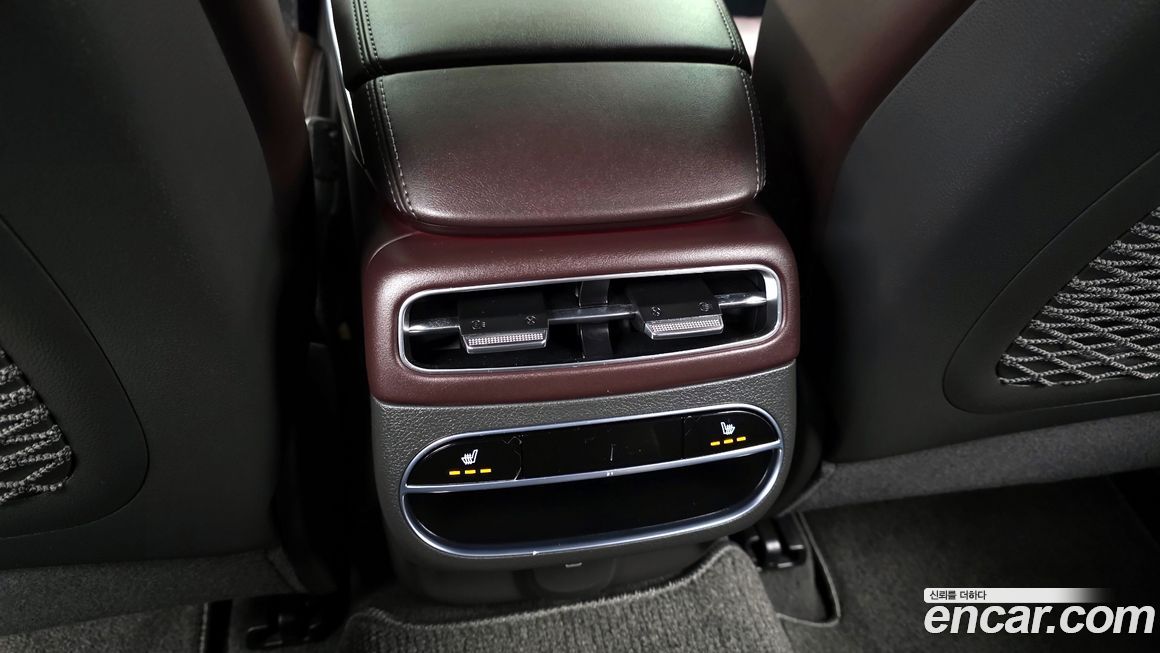 Genesis GV70 2021