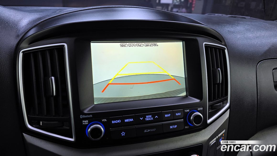 Hyundai Starex 2018