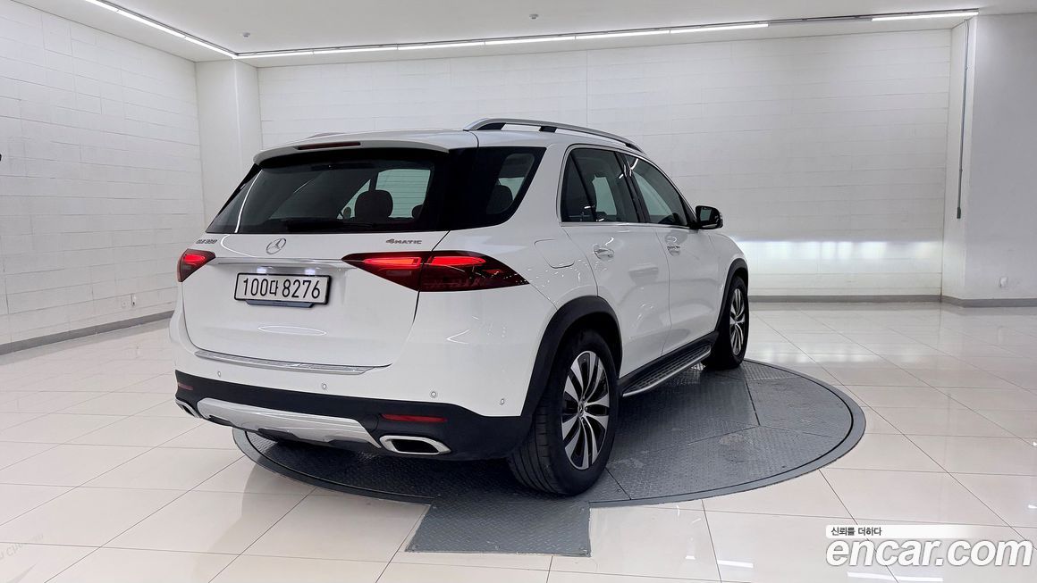 Mercedes-Benz GLE-Class 2025