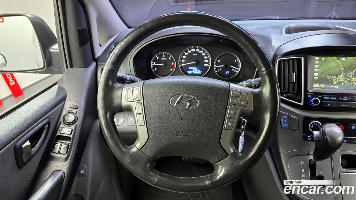 Hyundai Starex 2018
