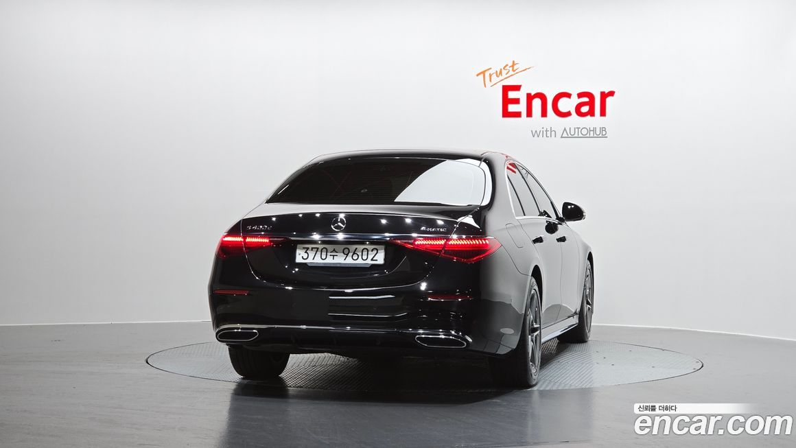 Mercedes-Benz S-Class 2022