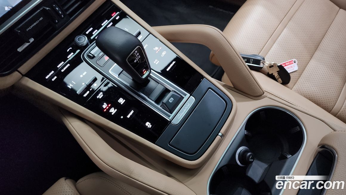 Porsche Cayenne 2022