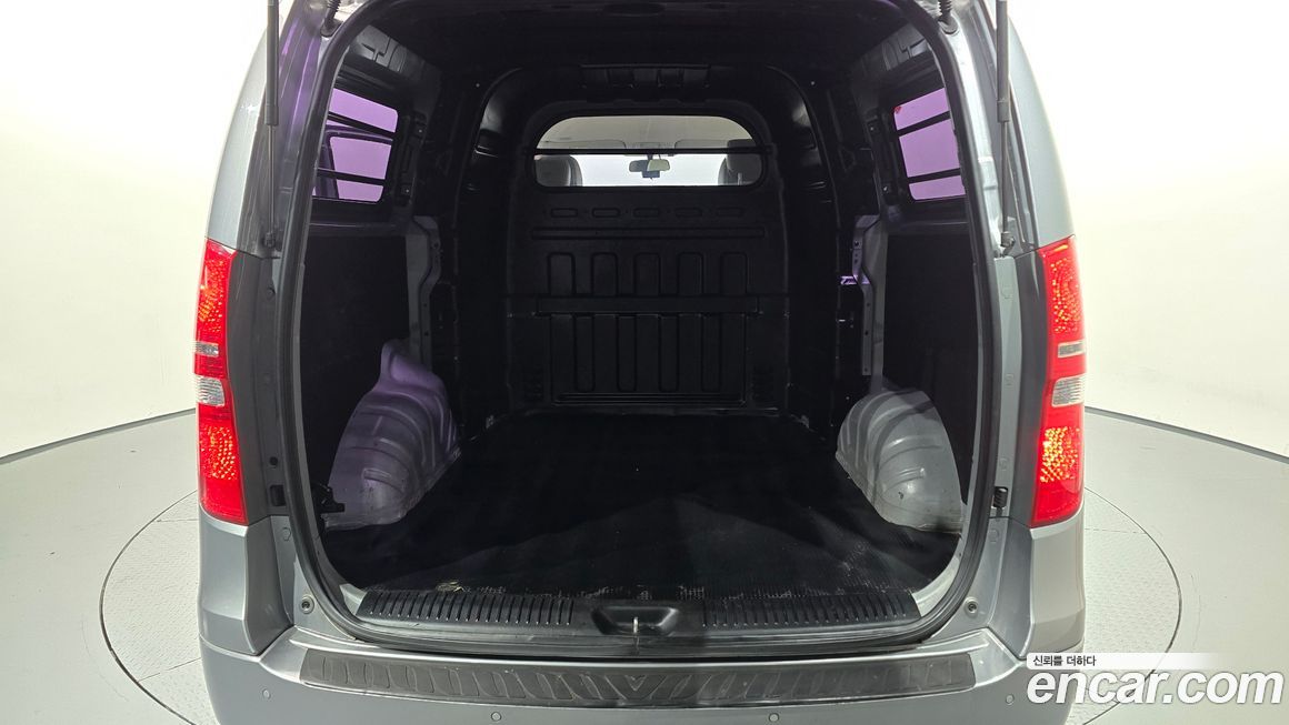Hyundai Starex 2018