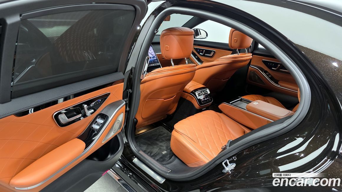 Mercedes-Benz S-Class 2022