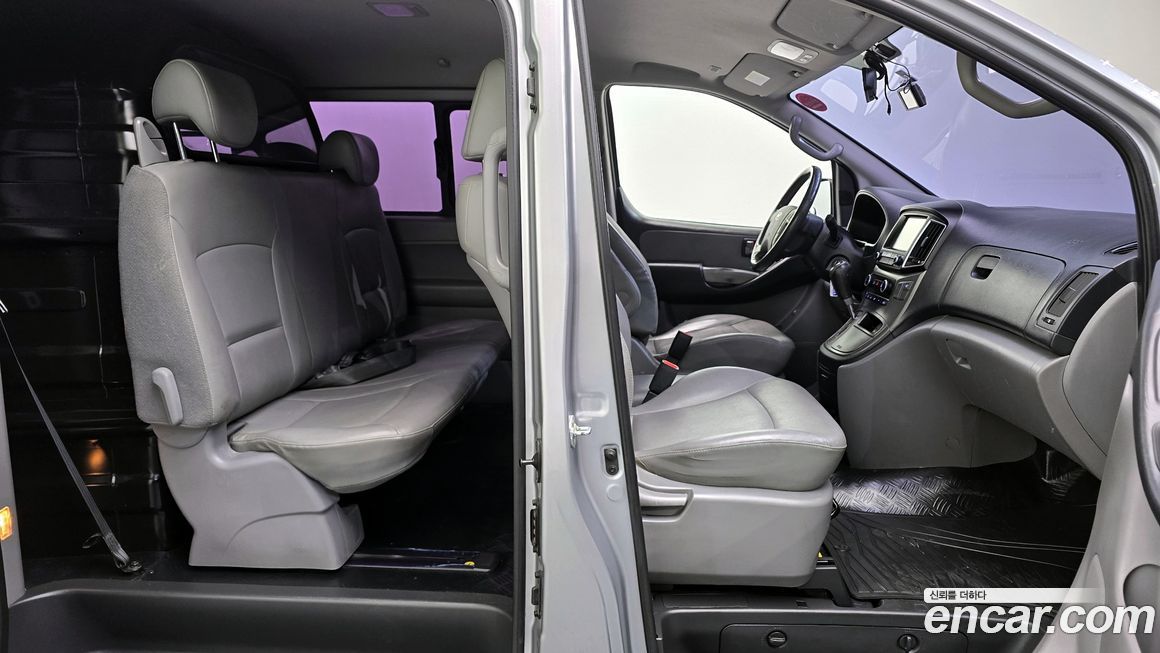 Hyundai Starex 2018