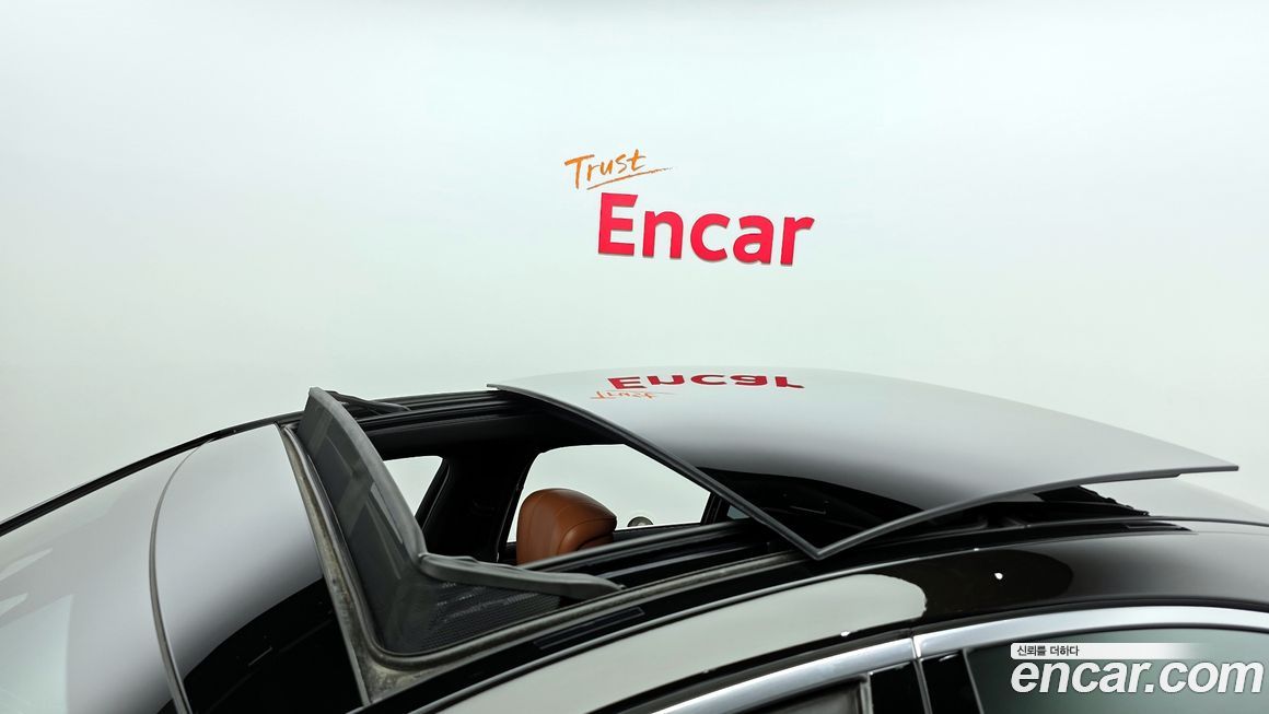 Mercedes-Benz S-Class 2022