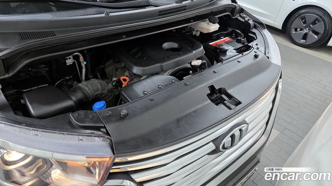 Hyundai Starex 2019