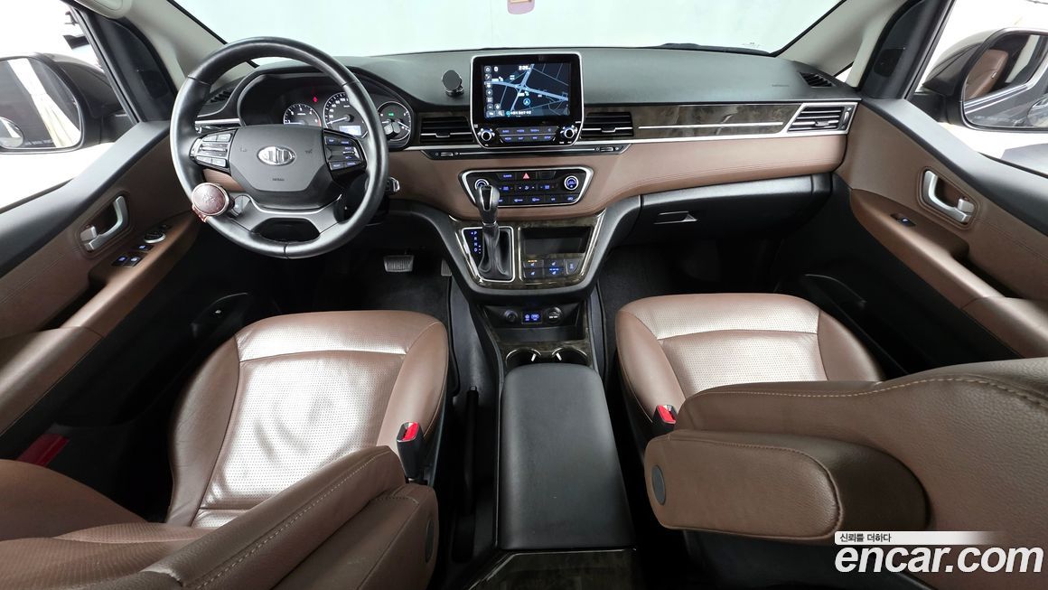 Hyundai Starex 2019