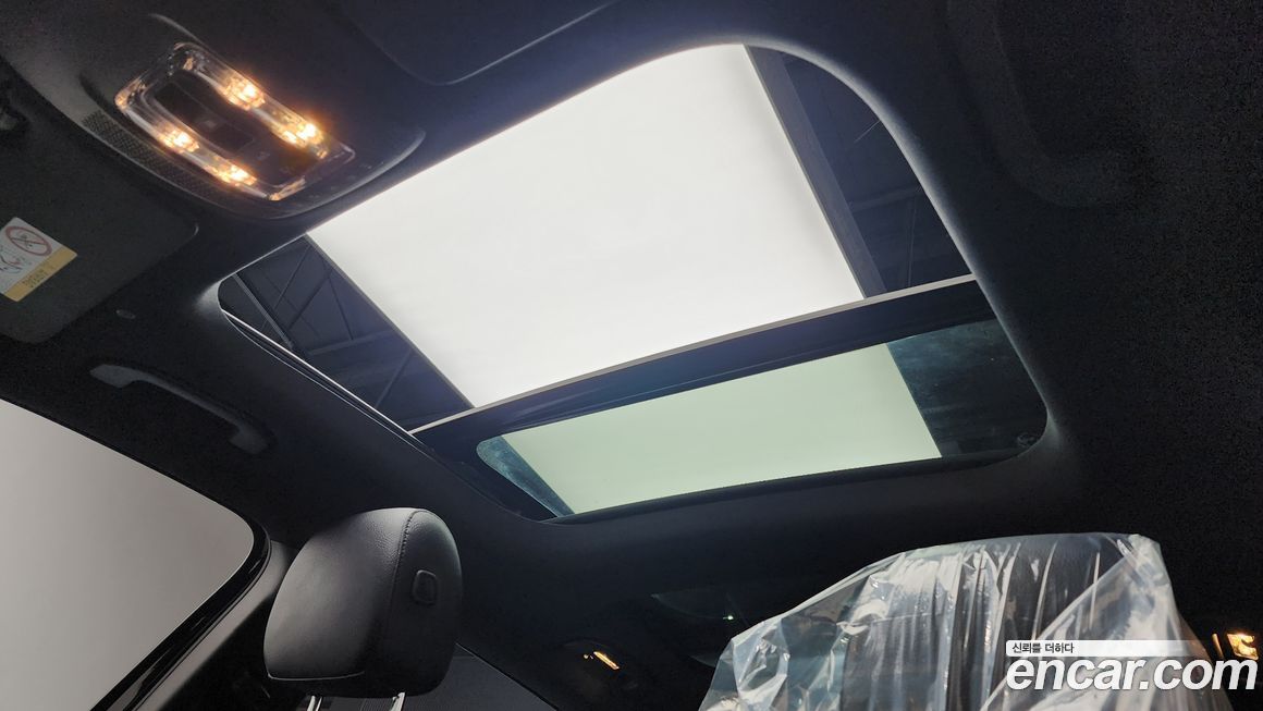 Mercedes-Benz GLB-Class 2024