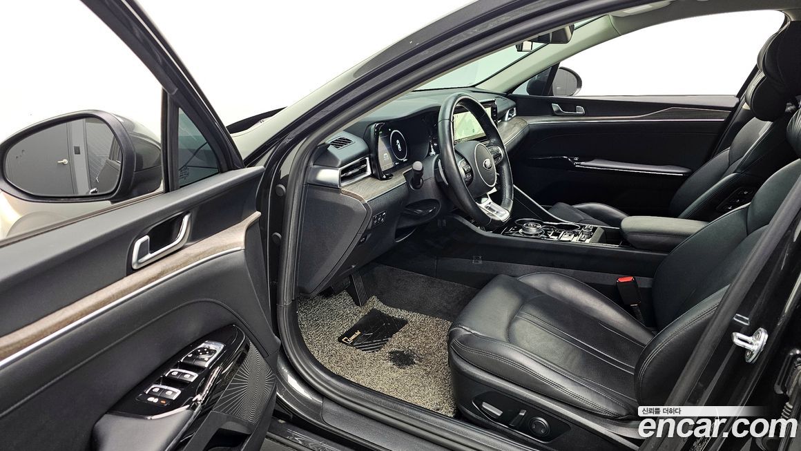 Kia K5 2021