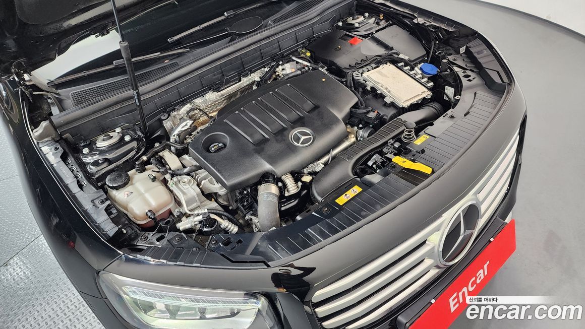 Mercedes-Benz GLB-Class 2024