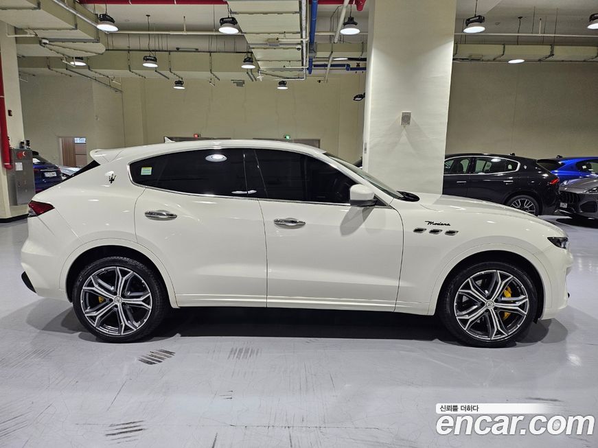 Maserati Levante 2023