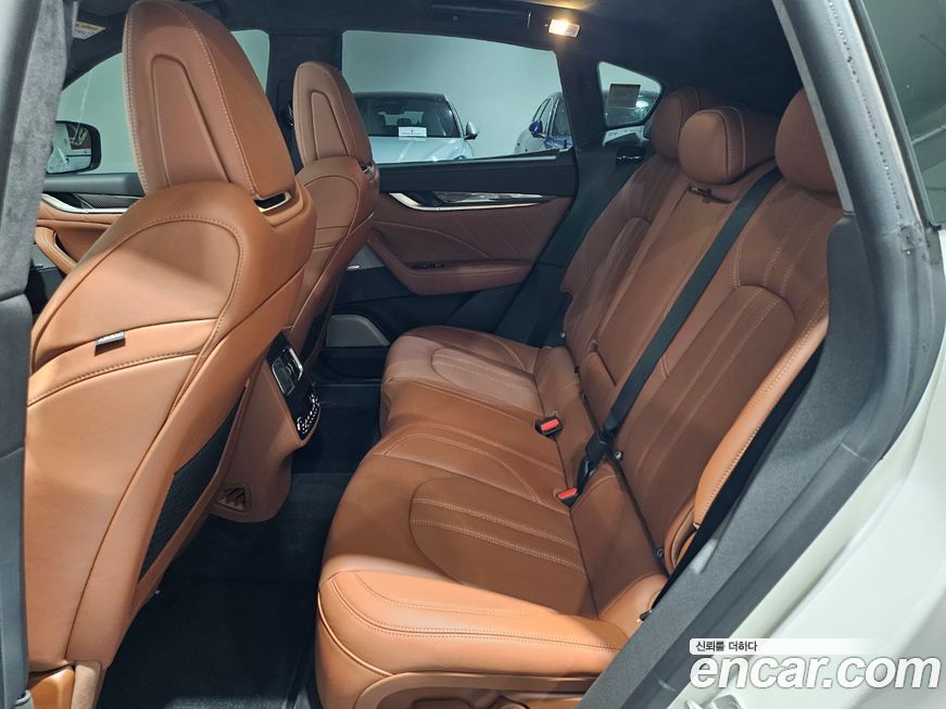 Maserati Levante 2023