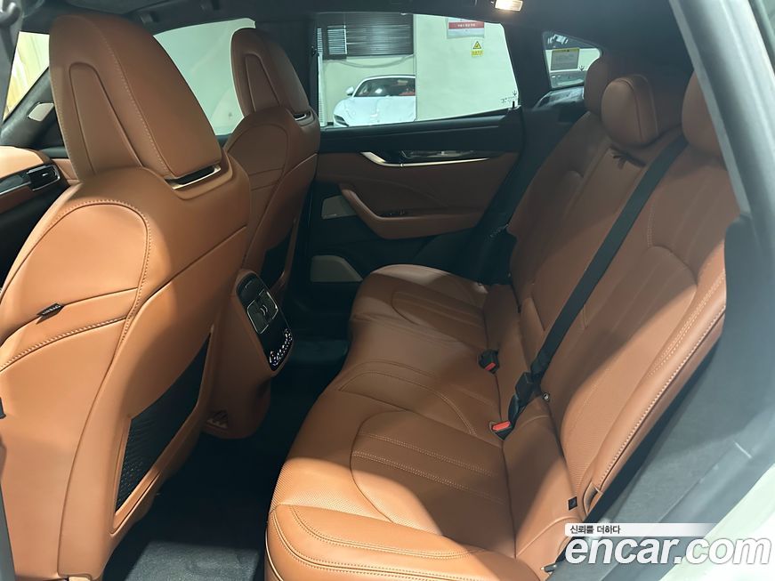 Maserati Levante 2023