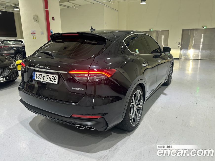 Maserati Levante 2023