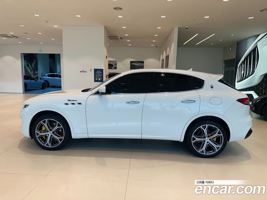 Maserati Levante 2023