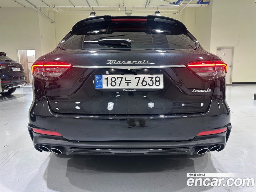 Maserati Levante 2023