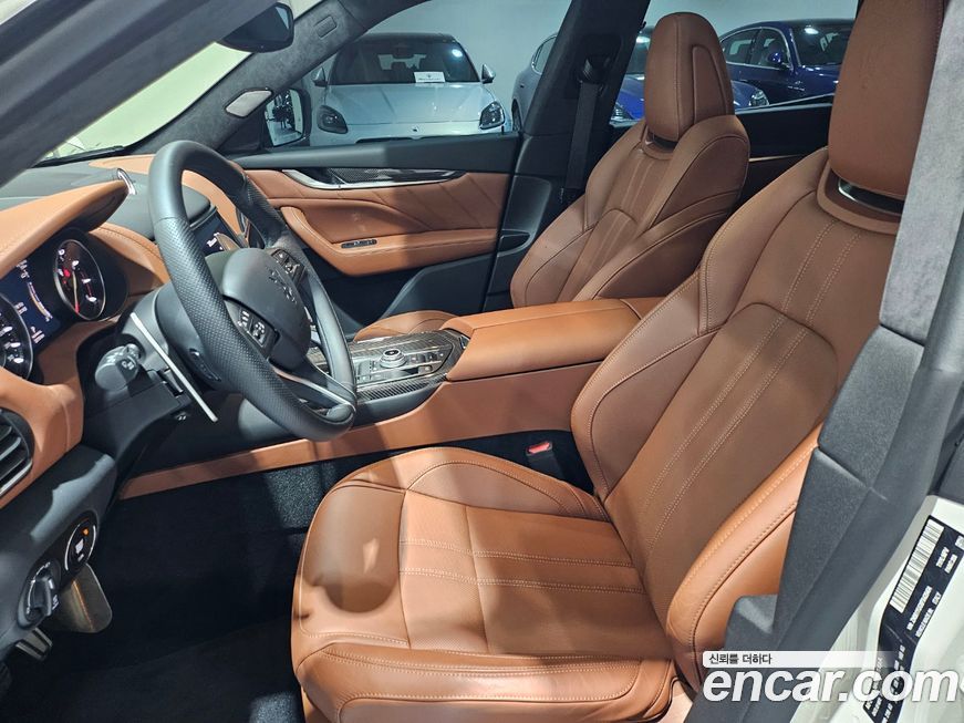 Maserati Levante 2023
