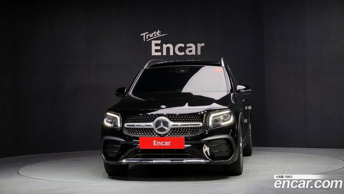 Mercedes-Benz GLB-Class 2021