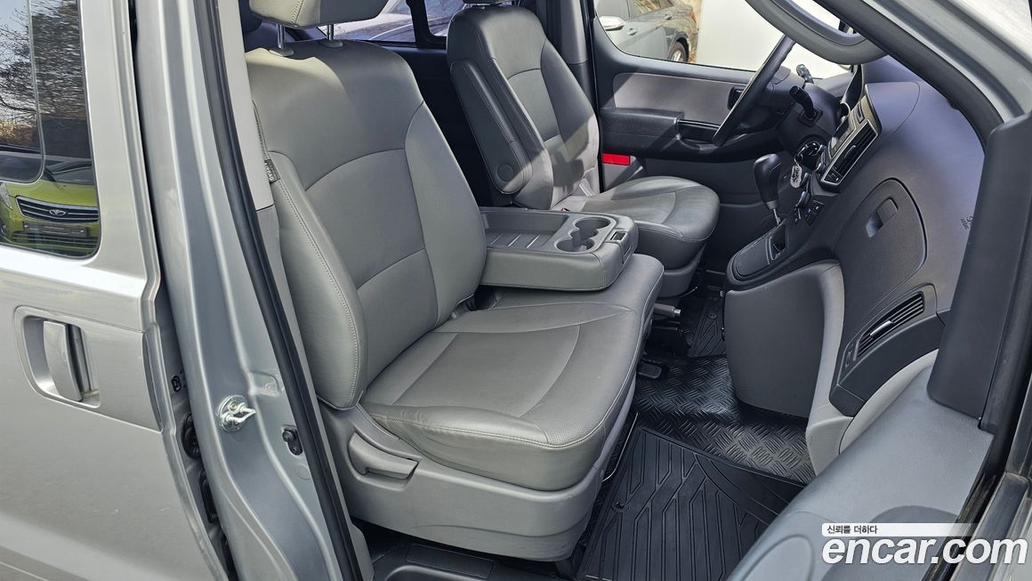 Hyundai Starex 2017