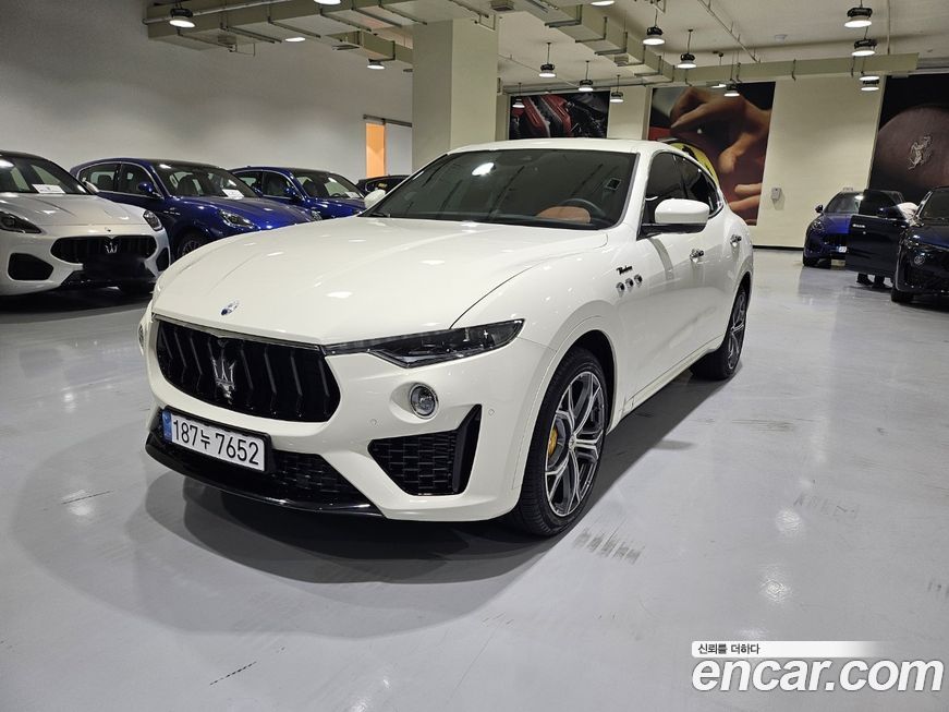 Maserati Levante 2023
