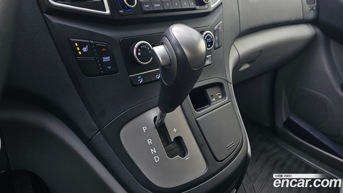 Hyundai Starex 2017