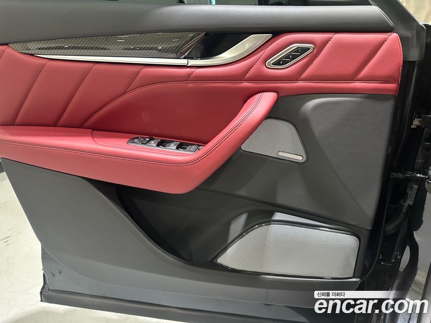 Maserati Levante 2023