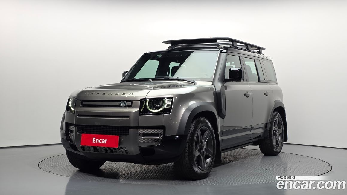 Land Rover Defender 2025