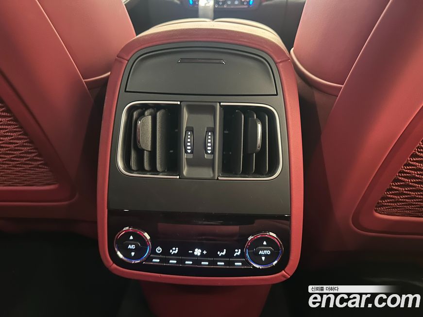 Maserati Levante 2023