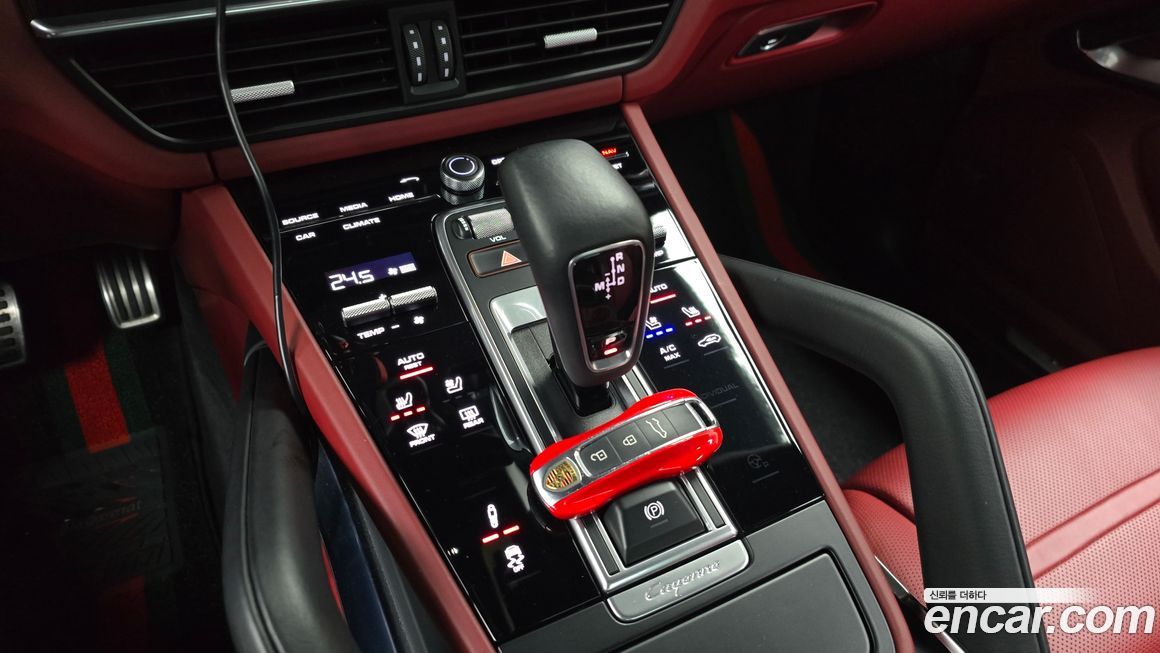 Porsche Cayenne 2020