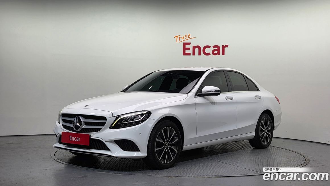 Mercedes-Benz C-Class 2019