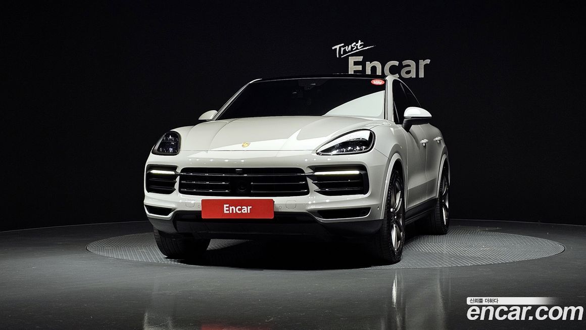 Porsche Cayenne 2021