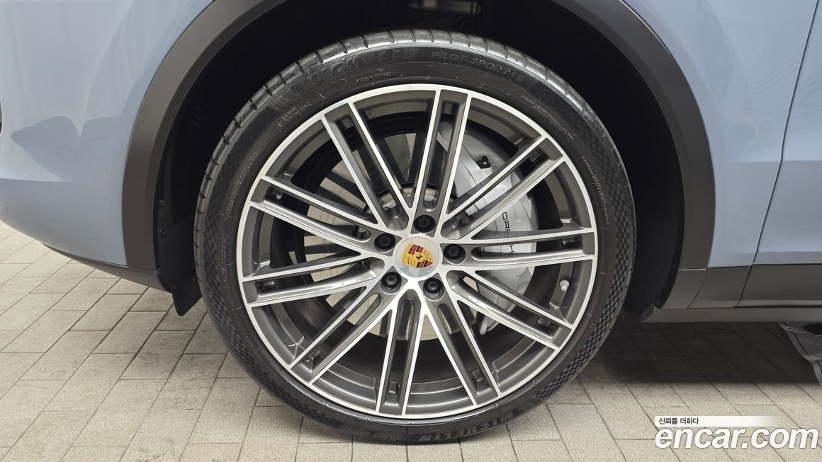 Porsche Cayenne 2020