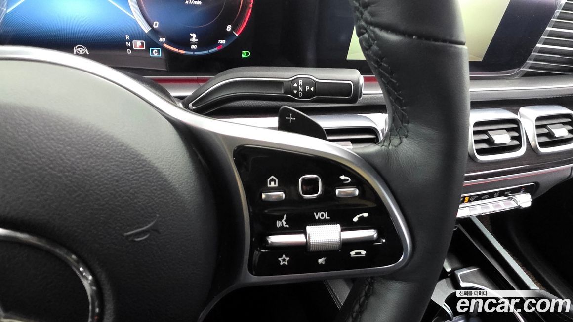 Mercedes-Benz GLE-Class 2023