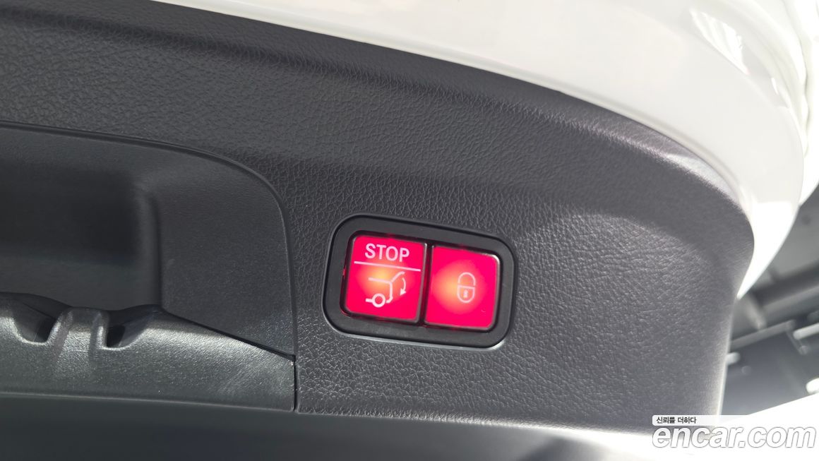 Mercedes-Benz GLE-Class 2023