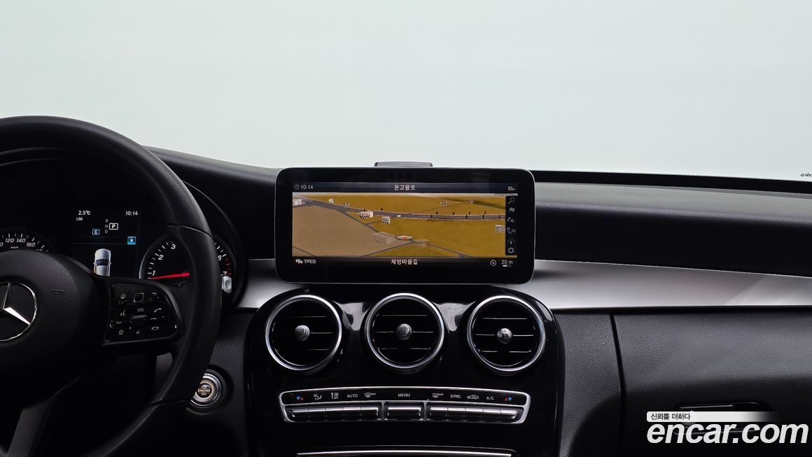 Mercedes-Benz C-Class 2019